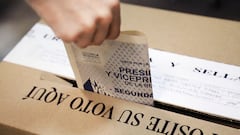 En varias zonas del país confluyen disputas territoriales, control social armado y altos riesgos para la movilidad, la logística y la instalación de puestos de votación.