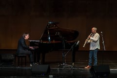 Antonio Arnedo estará junto a Sam Farley el 29 de octubre, en el Teatrino del Teatro Municipal. Evento con boletería.