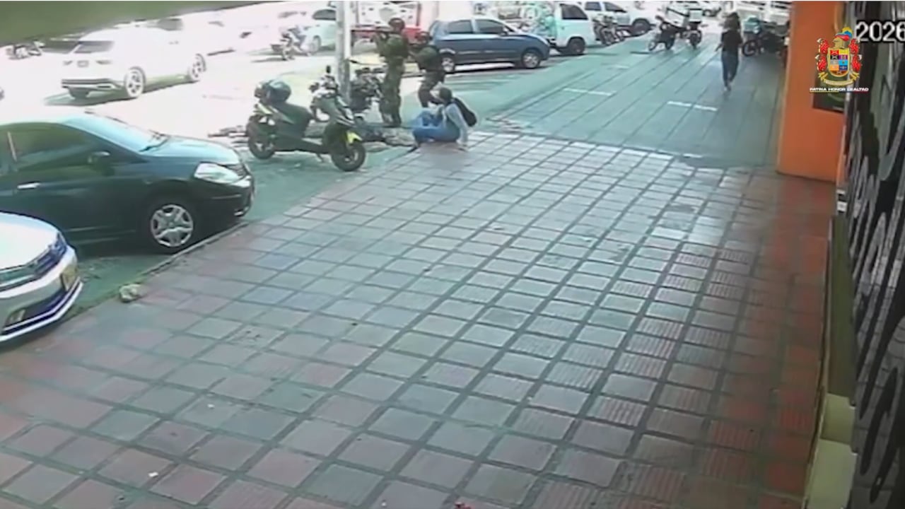 Cámaras de seguridad captaron el momento en que se desató la balacera.