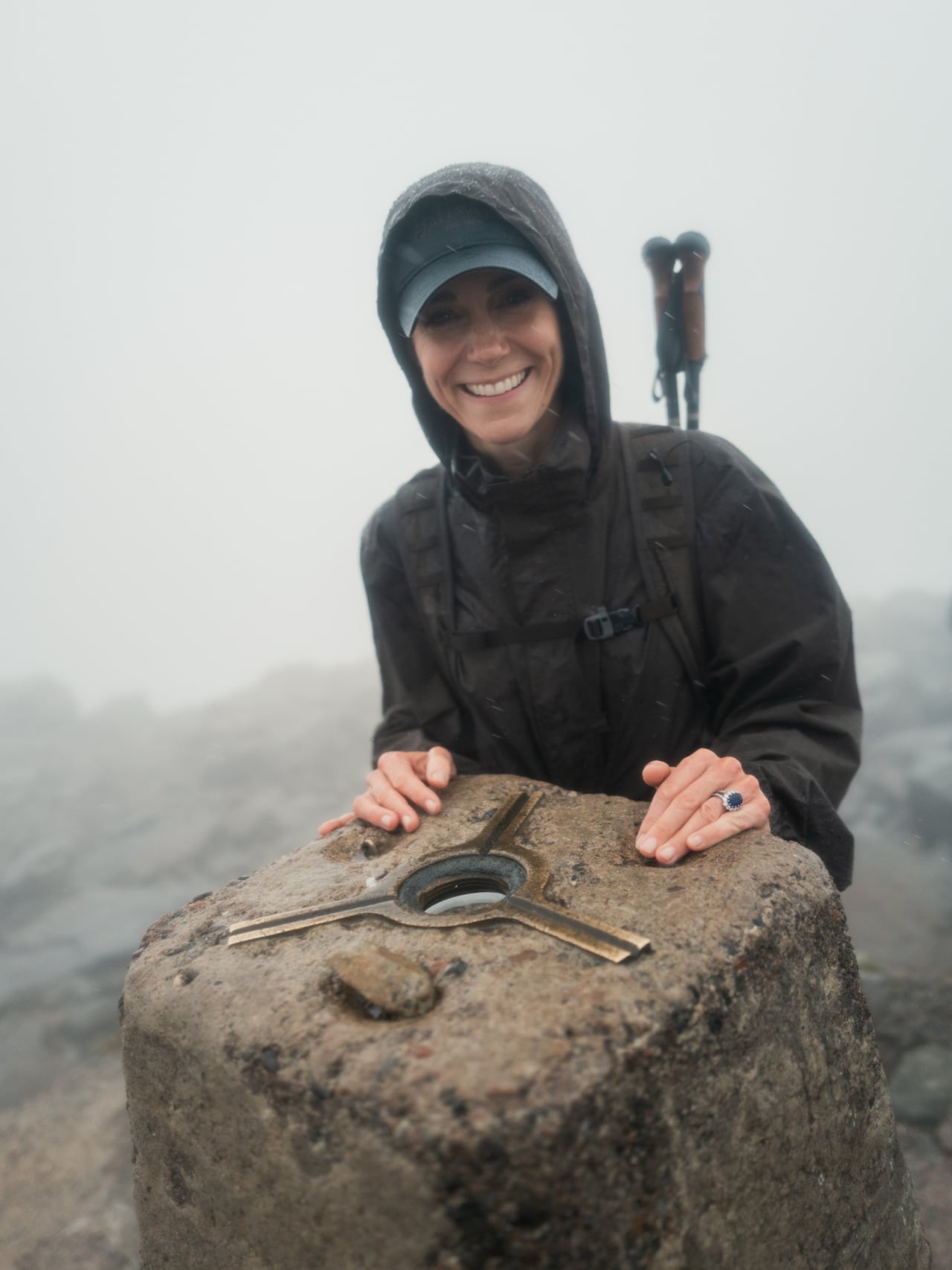 Kate Middleton escaló las tres montañas más altas del Reino Unido. En 24 horas caminó 37 kilómetros y ascendió 4.950 metros.