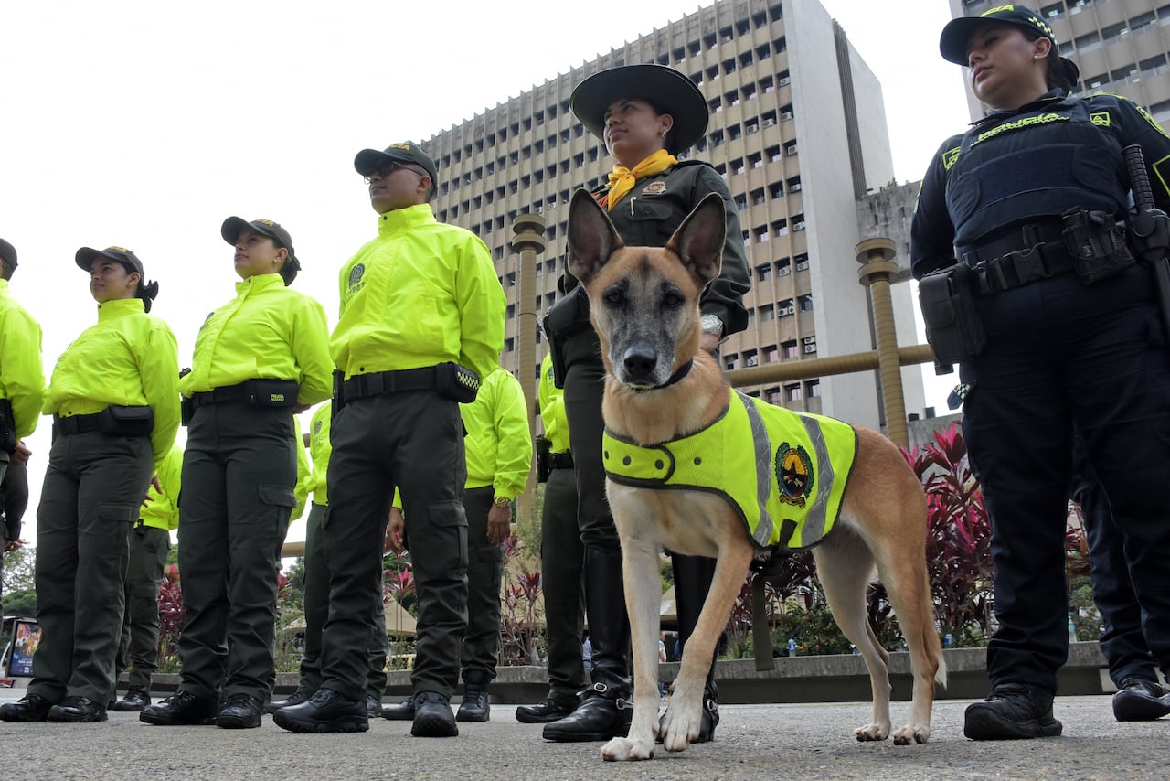 Escuadrón anti pólvora de la policía metropolitana de Cali