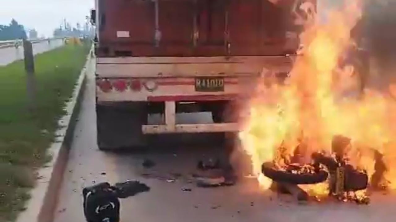 Así quedó la motocicleta en el momento del siniestro.