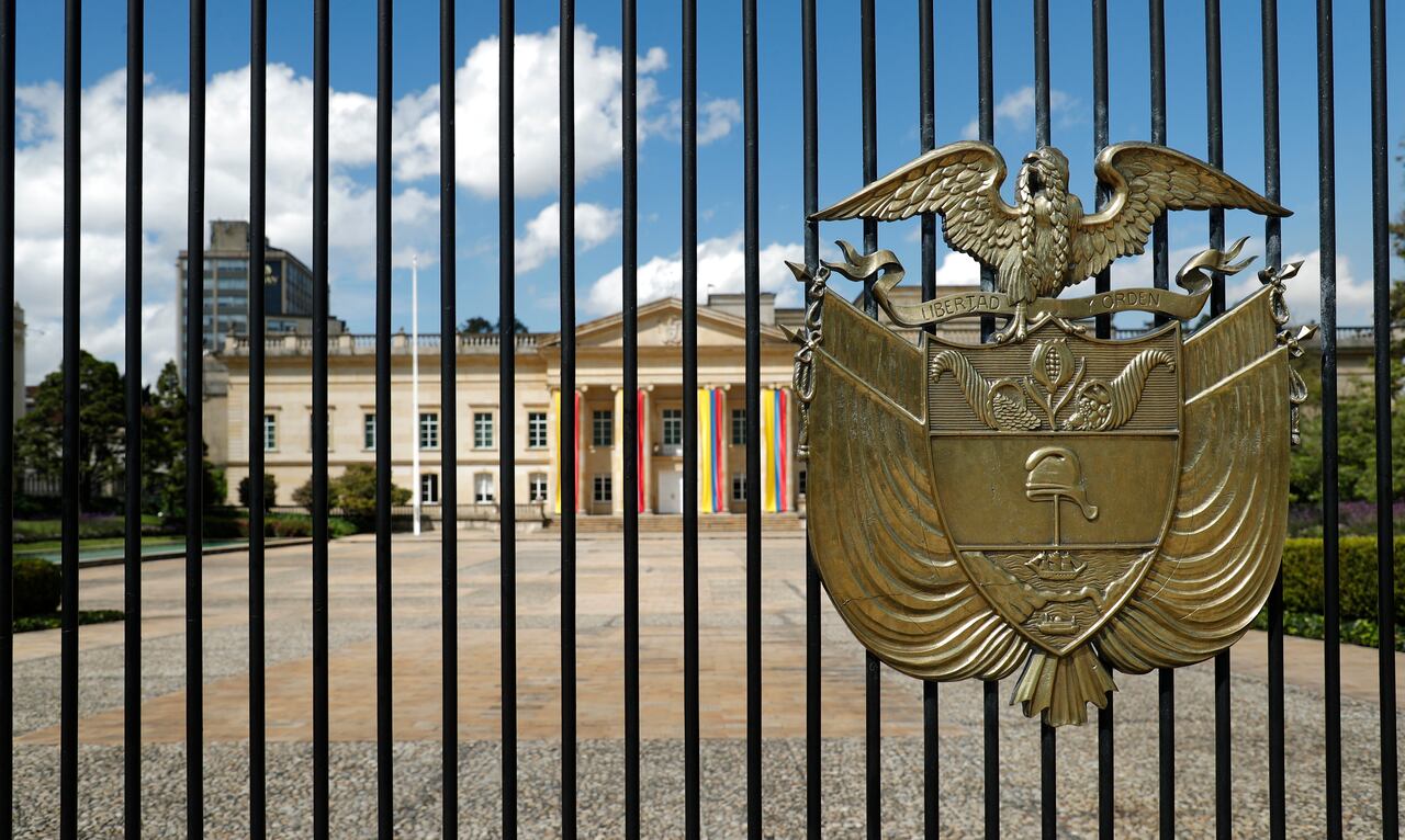 Escudo de Colombia
Palacio de Nariño
Casa de Nariño
Palacio Presidencial
Presidencia de la República de Colombia
Bogota agosto 18 del 2022
Foto Guillermo Torres Reina / Semana