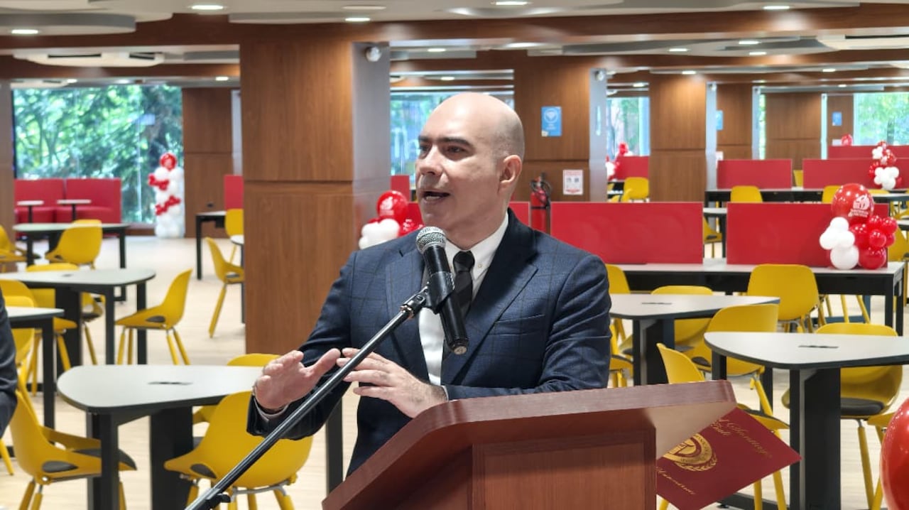 Carlos Andrés Pérez Galindo, rector de la Universidad Santiago de Cali.