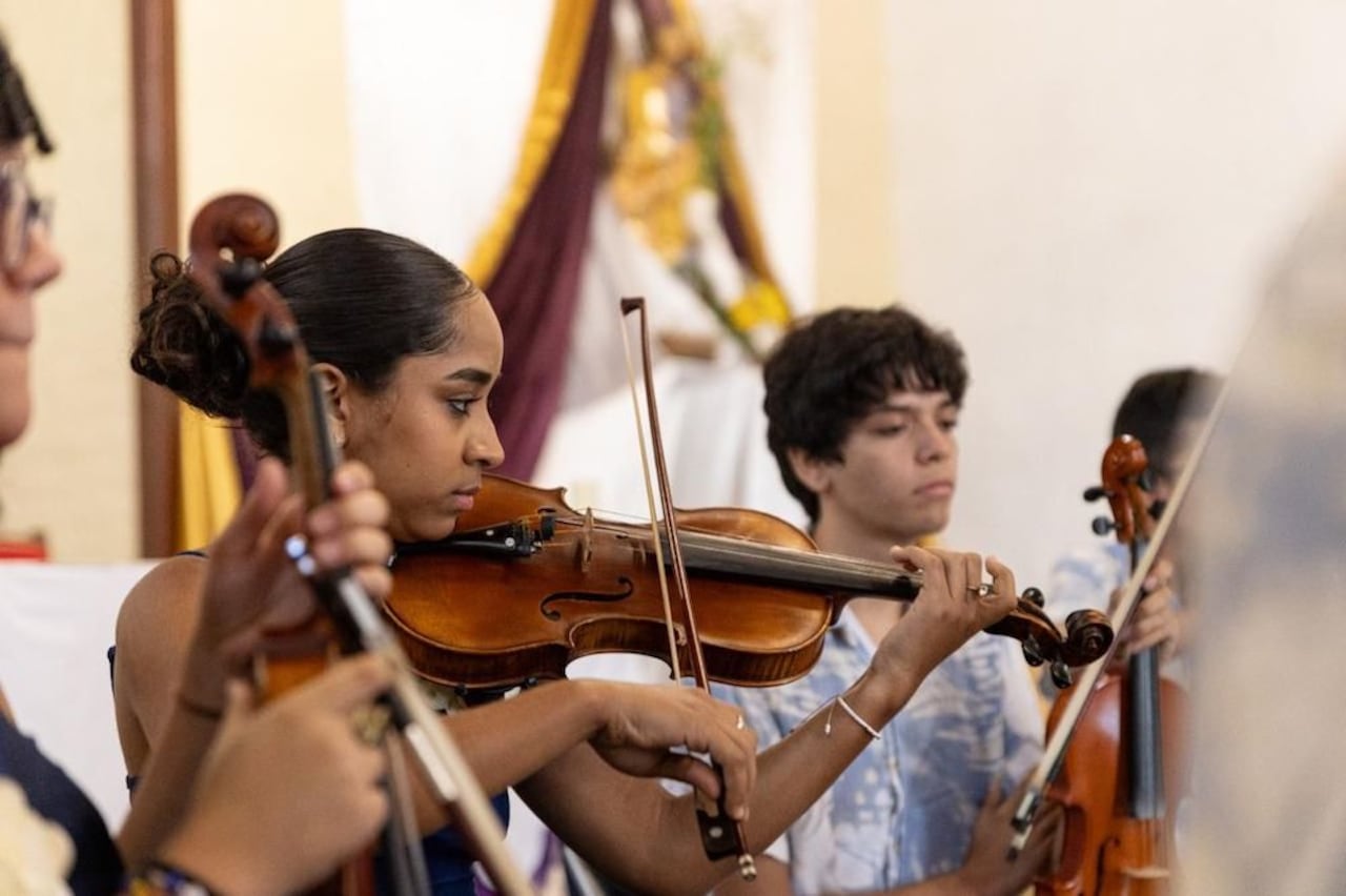 Jóvenes músicos de la Orquesta Sinfónica Mensajeros de Esperanza serán protagonistas de un concierto en el Santuario La Divina Misericordia.