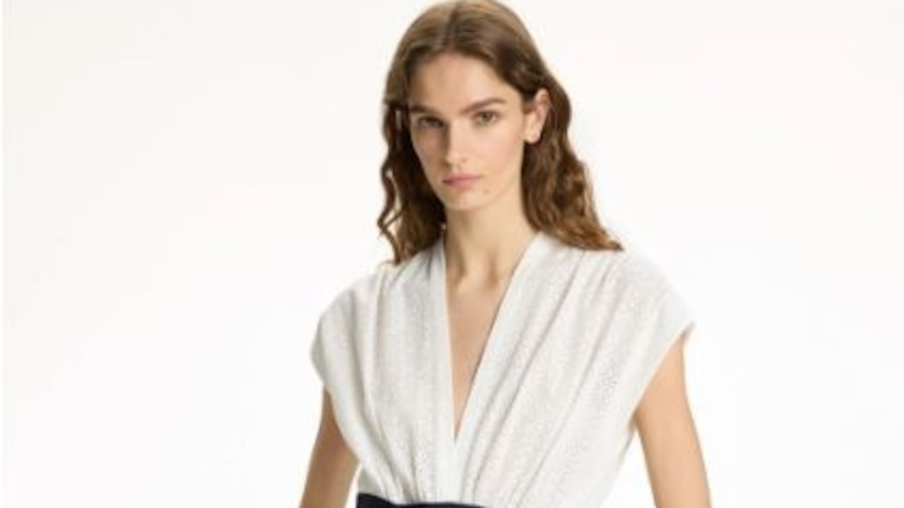 La propuesta de Carolina Herrera: menos es más, pero con un detalle que sobresalga en el look.