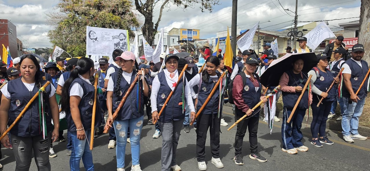 Las guardias campesinas, indígenas y cimarronas del Cauca están listas para movilizarse en contra de Abelardo de la Espriella, más si arriba al departamento para posesionarse.