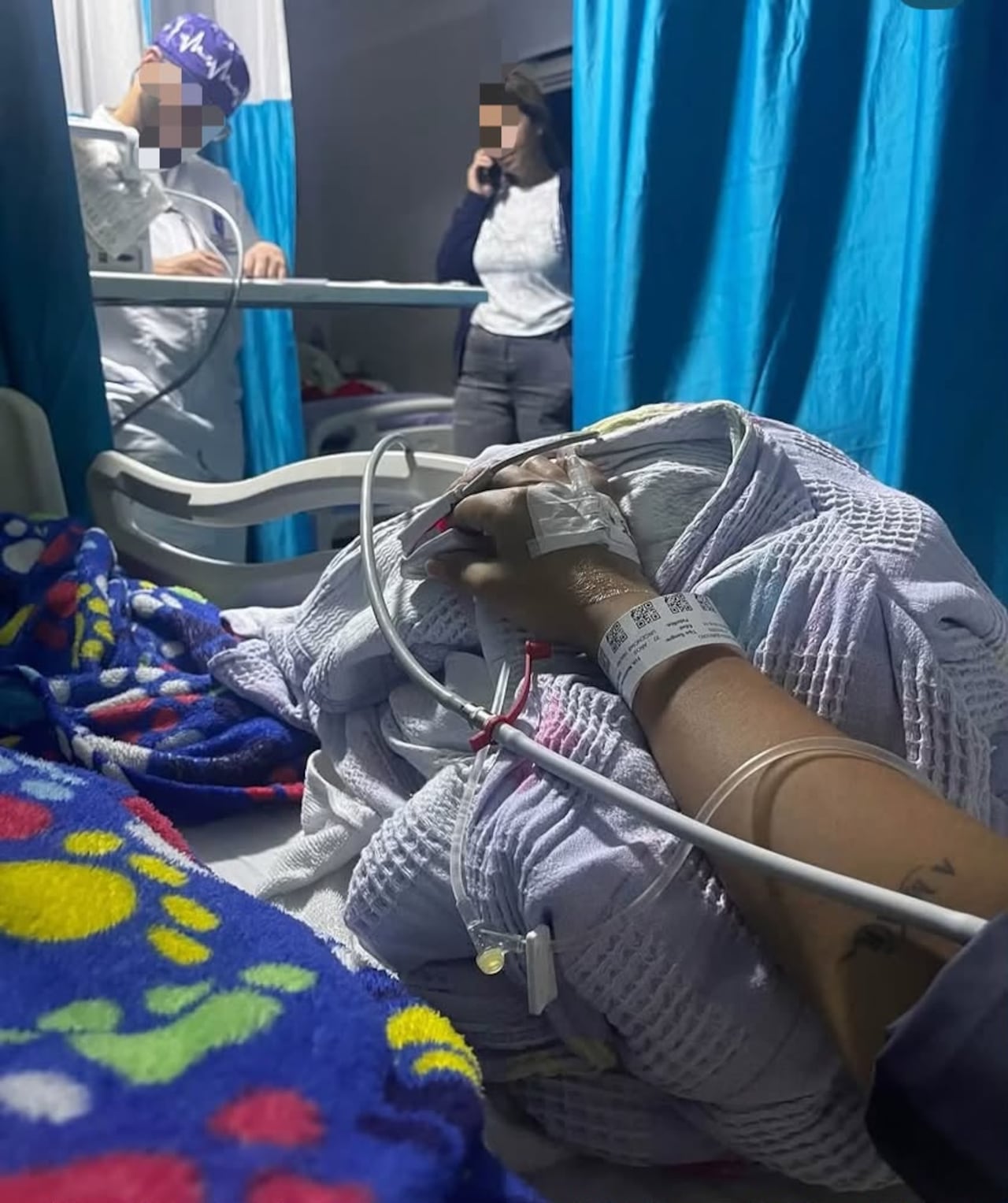 Tras ser trasladada a un centro médico en Tuluá, María del Mar tuvo que ser sometida a una cirugía para extraer el proyectil.