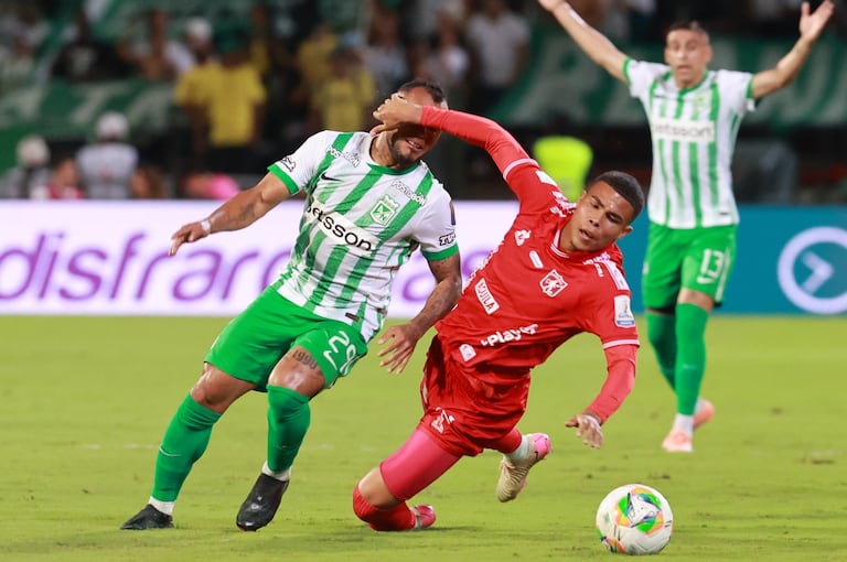 Imagen del encuentro entre Atlético Nacional y América de Cali por el juego de ida de las semifinales de la Copa Colombia 2025.