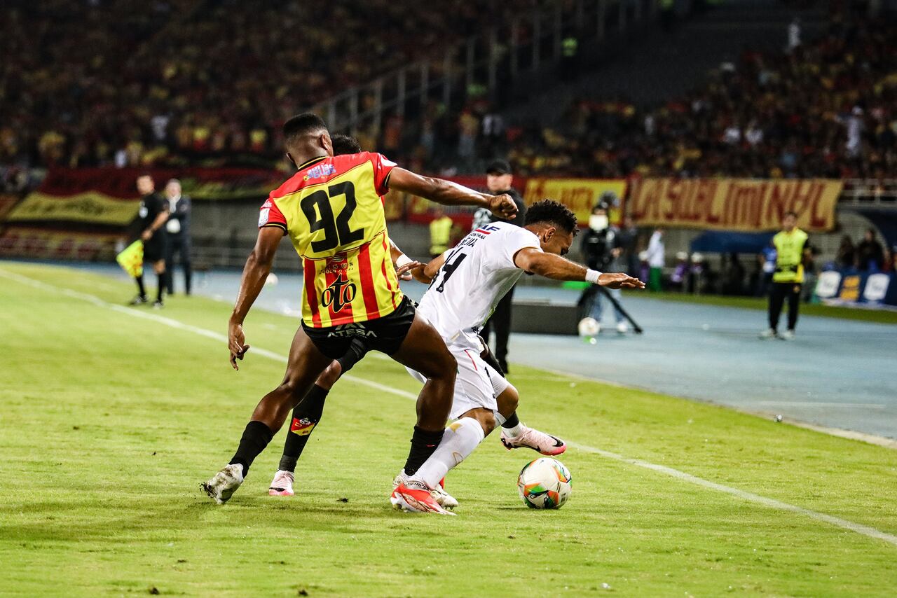 Deportivo Pereira vs Once Caldas por la Fecha 8 de la Liga colombiana.