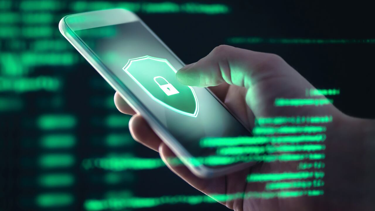 A menudo, los usuarios almacenan datos sensibles en el celular.
