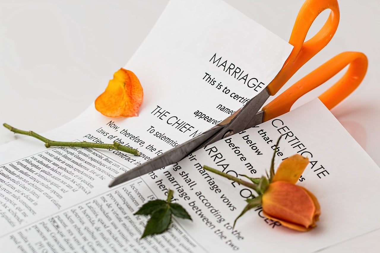 En Colombia, la tasa de divorcios ha aumentado en los últimos años. Por cada 100 matrimonios, se han registrado 41 divorcios