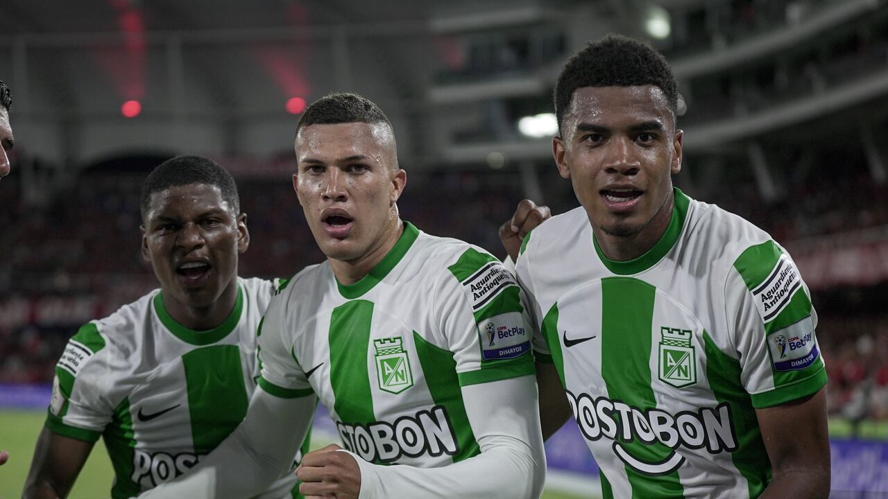 Nelson Deossa celebrando el segundo gol.