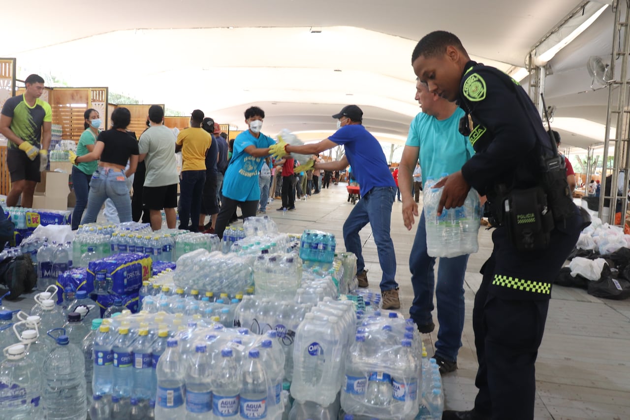 Terremoto en Cali centro de acopio de la ciudadela Petronio Álvarez