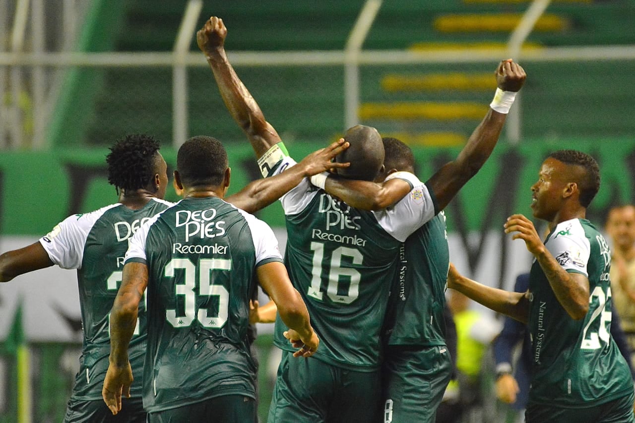 Germán Mera fue el encargado de anotar el primer gol del Deportivo Cali.