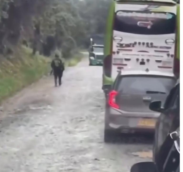 Habitantes de Puracé, Isnos y municipios cercanos piden reforzar la presencia de la Policía y el Ejército en este corredor estratégico, utilizado a diario por campesinos, transportadores, comerciantes y turistas