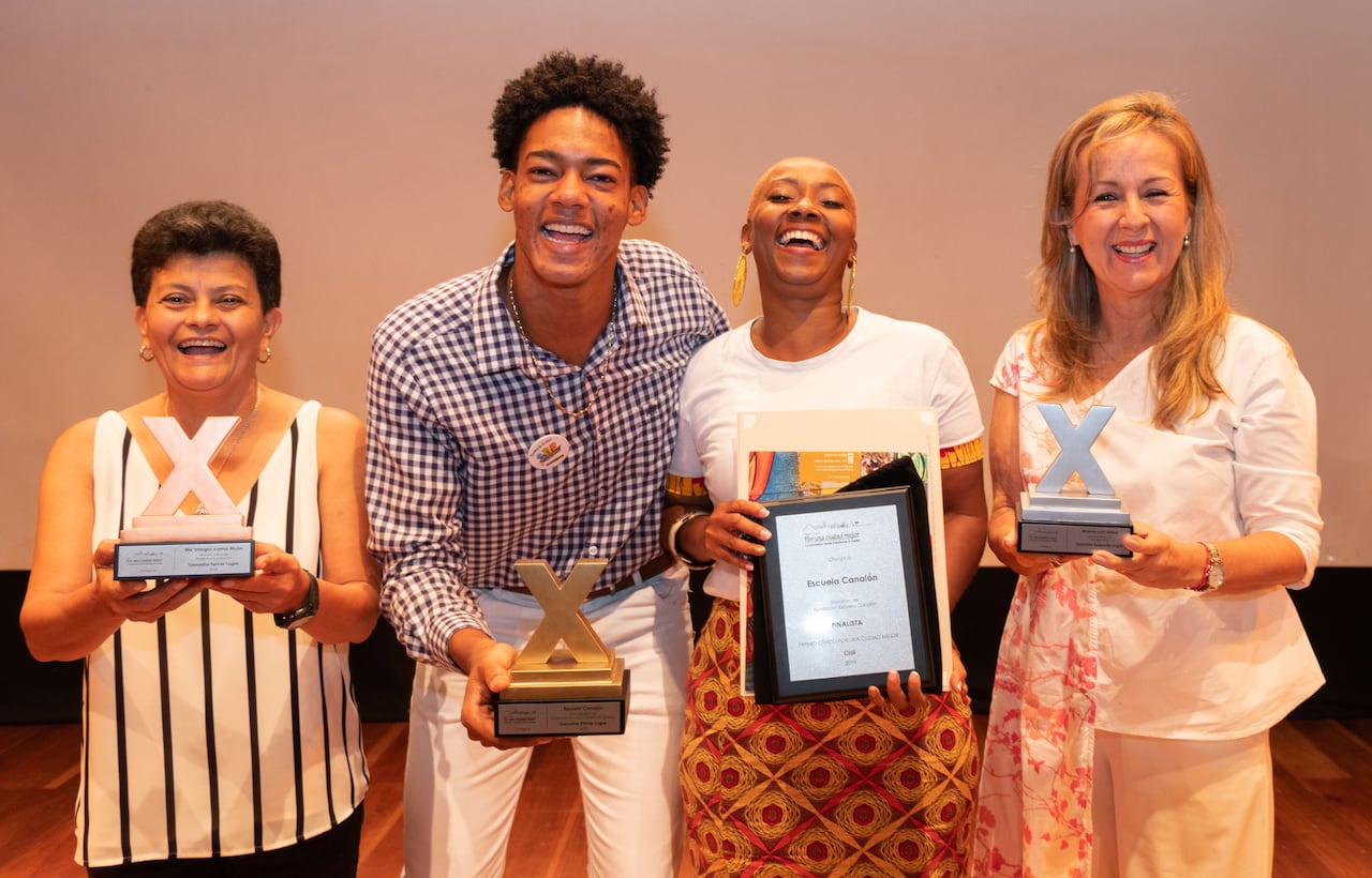 Ganadores de una edición anterior del Premio Cívico.