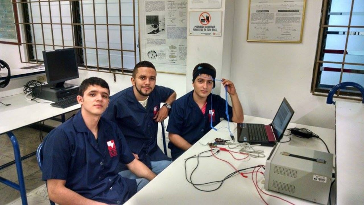 La formación de nuevos talentos es clave en el compromiso por la investigación en Univalle.
