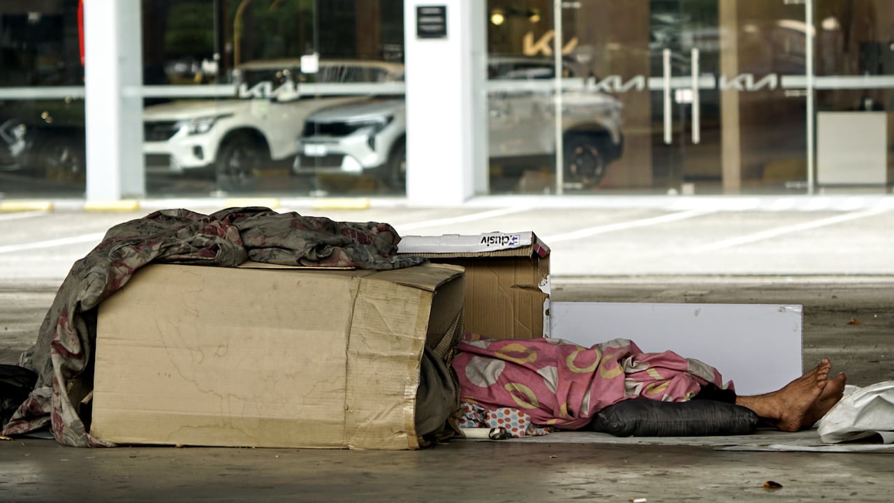 La indigencia se toma a Cali. Los habitantes de calle, se ven en toda la capital del Valle. 25 de agosto de 2025. Foto Jorge Orozco / El País