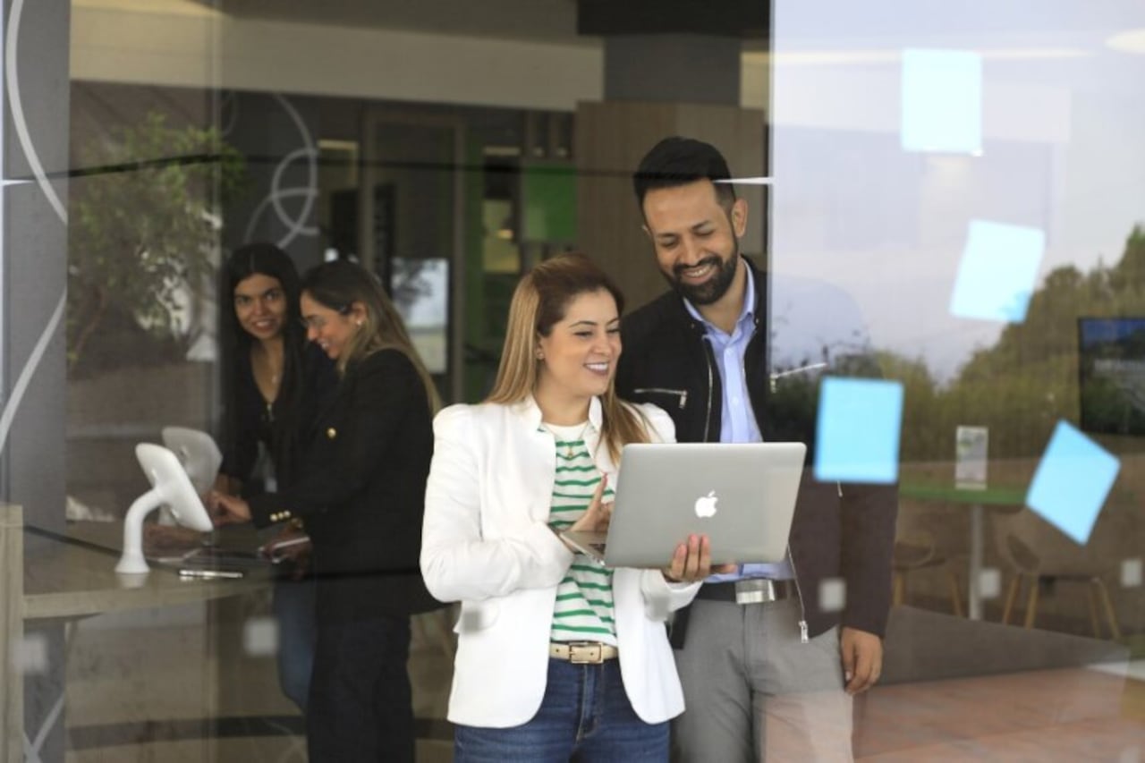 La Universidad Externado de Colombia, entre otras cosas, fortalece las habilidades de liderazgo en sus estudiantes.