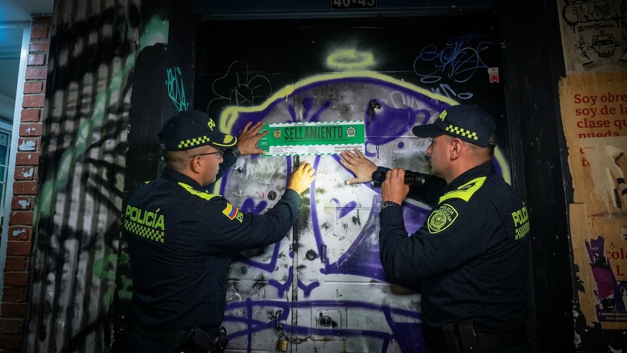 El establecimiento fue intervenido por las autoridades de Bogotá luego de que fueran encontrados 47 menores de edad en su interior.