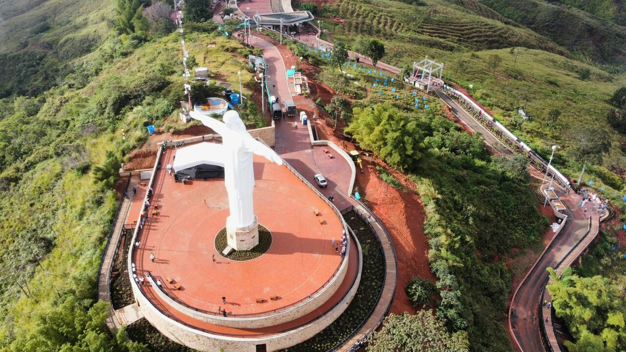 Reapertura del monumento a Cristo Rey de Cali
