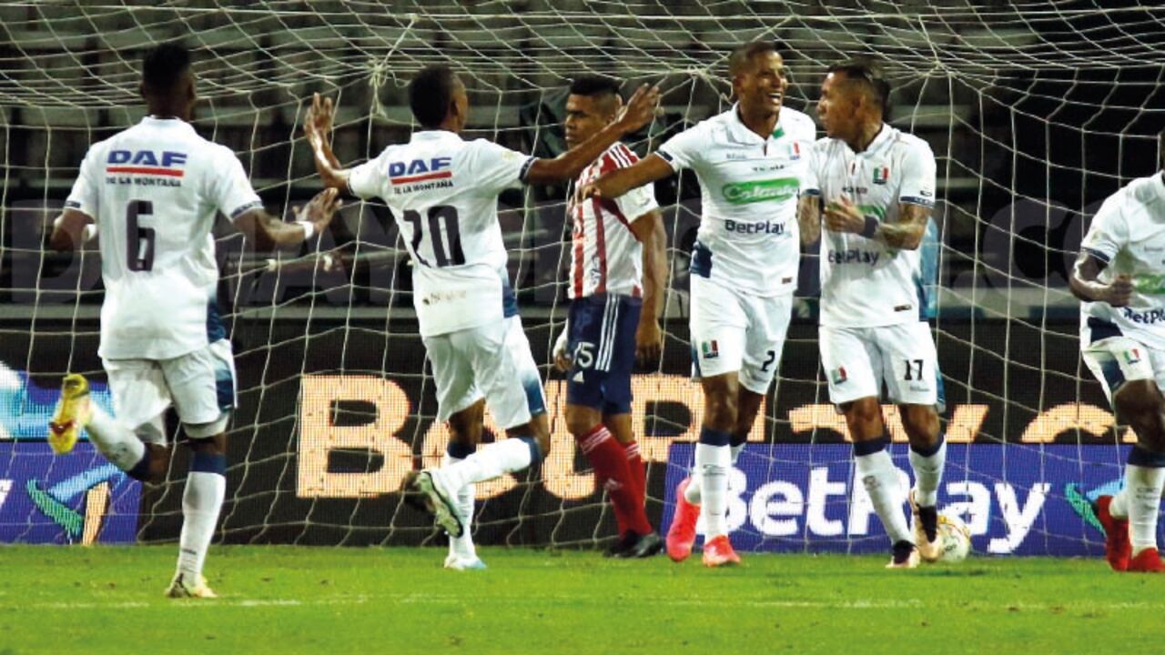 El momento del gol de Fainer Torijano para el 2-0 final