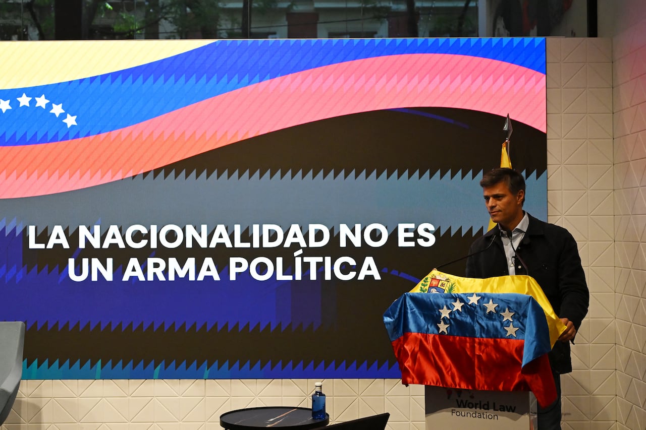 Venezuelan opposition leader Leopoldo Lopez delivers remarks during a press conference in Madrid, on October 27, 2025. (Photo by JAVIER SORIANO / AFP)