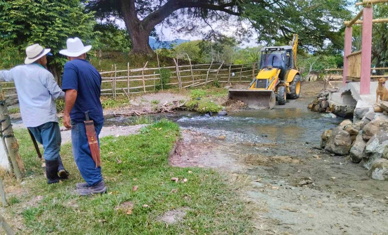 Municipios del norte del Cauca y Valle del Cauca, han mejorado la conectividad con la recuperación de sus vías terciarias.
