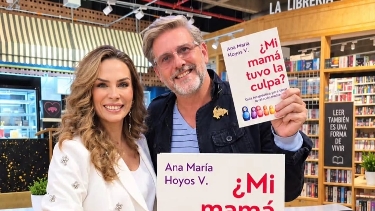 Ana María Hoyos y Krish Benvenuti durante el lanzamiento del libro.