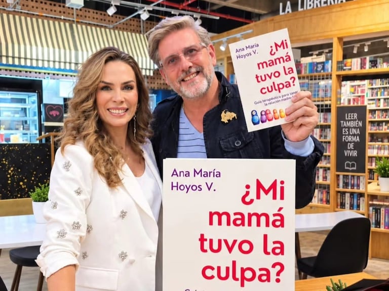 Ana María Hoyos y Krish Benvenuti durante el lanzamiento del libro.
