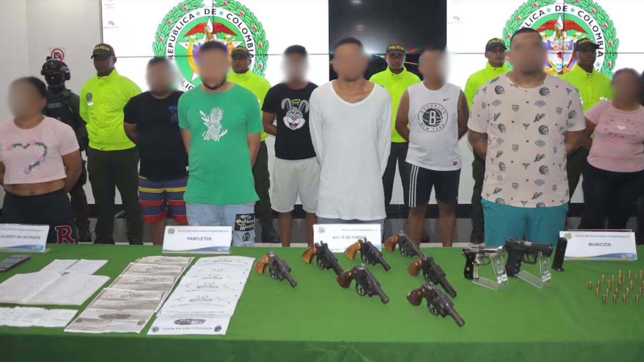 Las actividades de esta banda criminal, al parecer, seguían siendo coordinadas por su cabecilla alias Castor, quien se encuentran recluido en una cárcel.