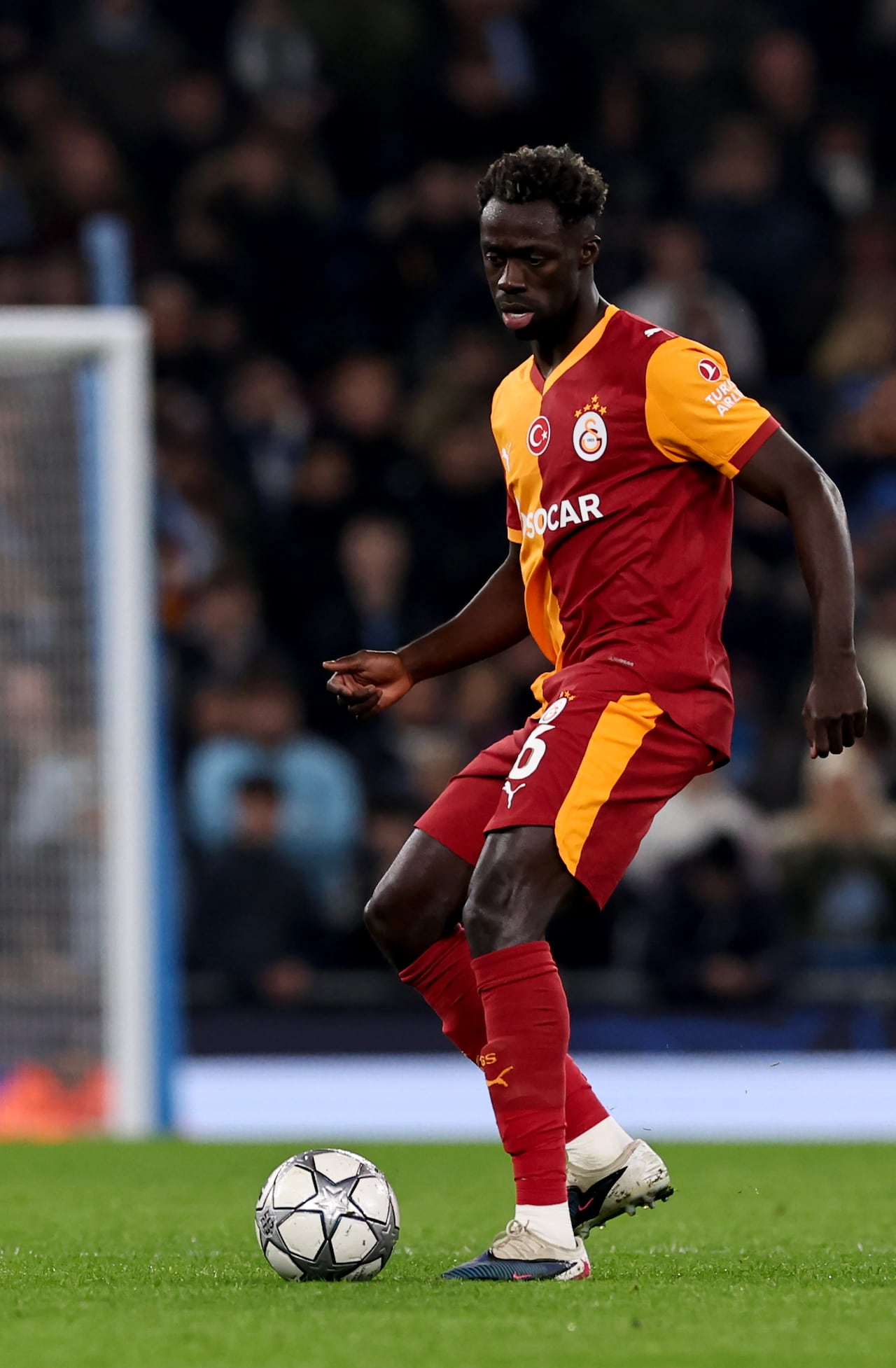 Dávinson Sánchez jugará los playoffs de la Champions.