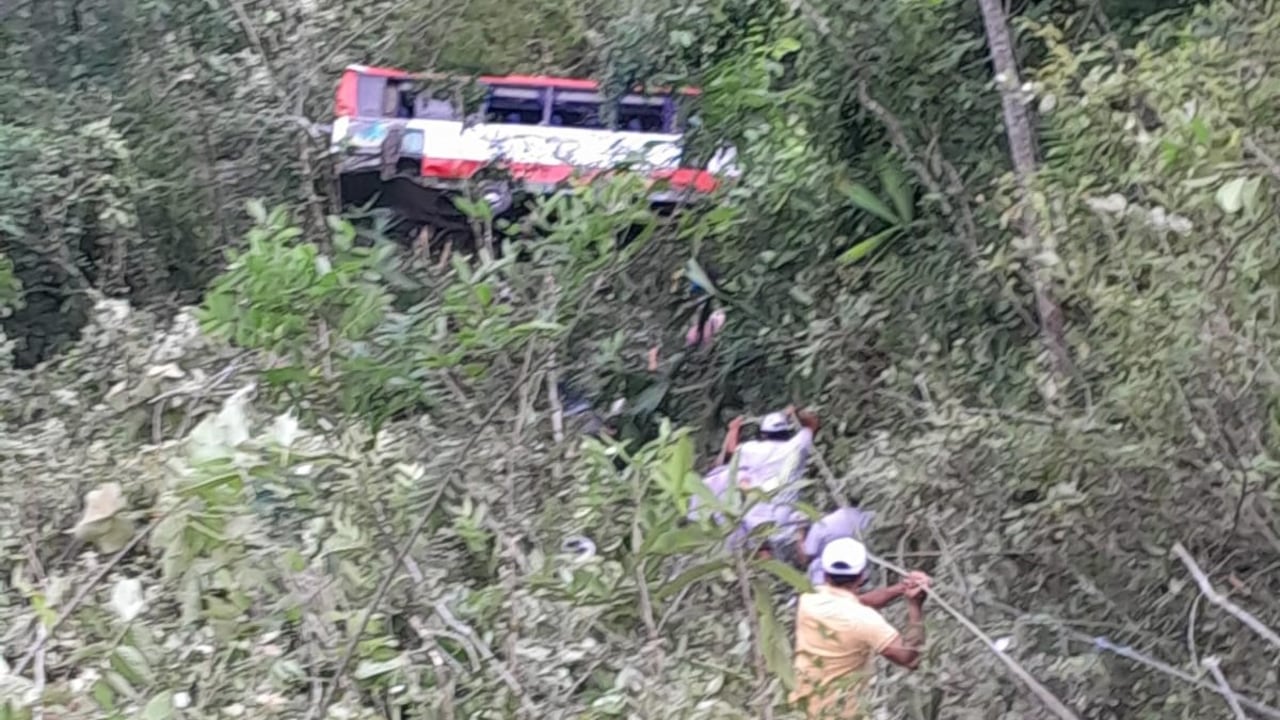 El accidente de bus en Cundinamarca fue reportado por los bomberos del departamento.