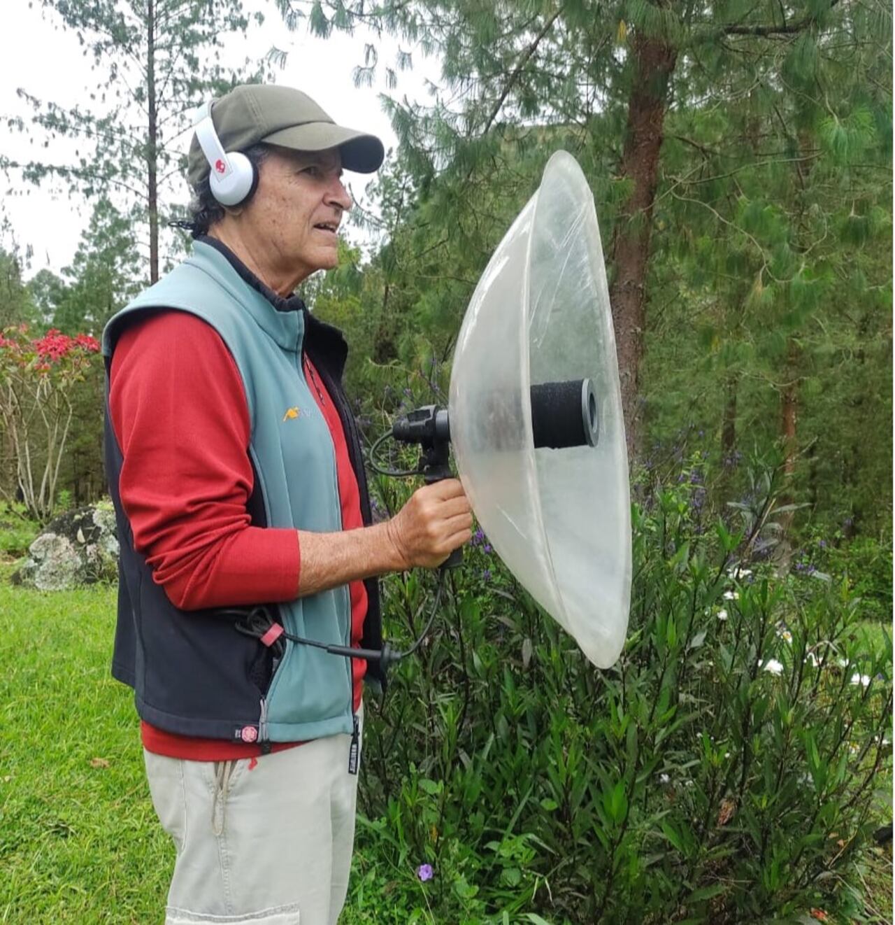 Colombia Birdfair además de convocar al avistador Luis Germán Olarte, contará con una extensa agenda que incluye charlas, talleres, y avistamientos.