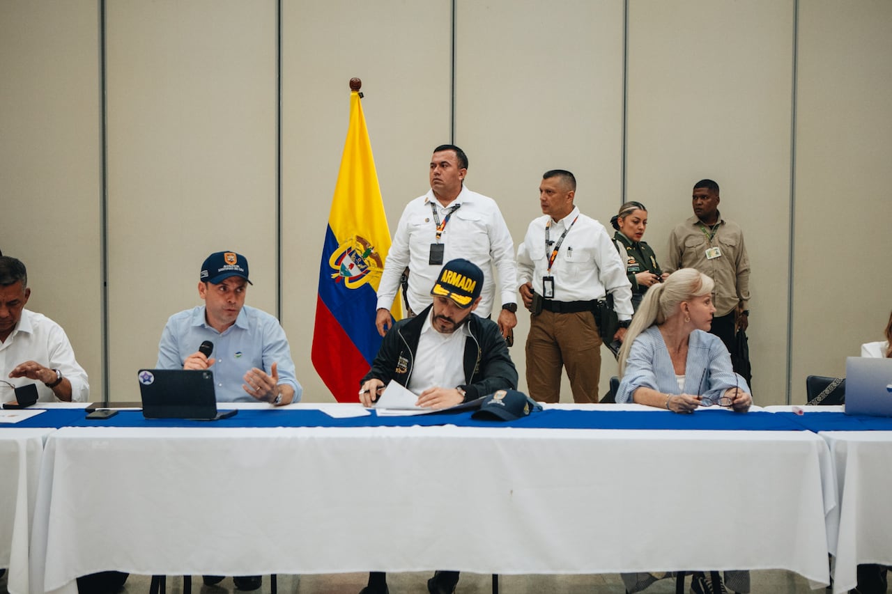Abelardo De La Espriella lidera PMU en Cali.