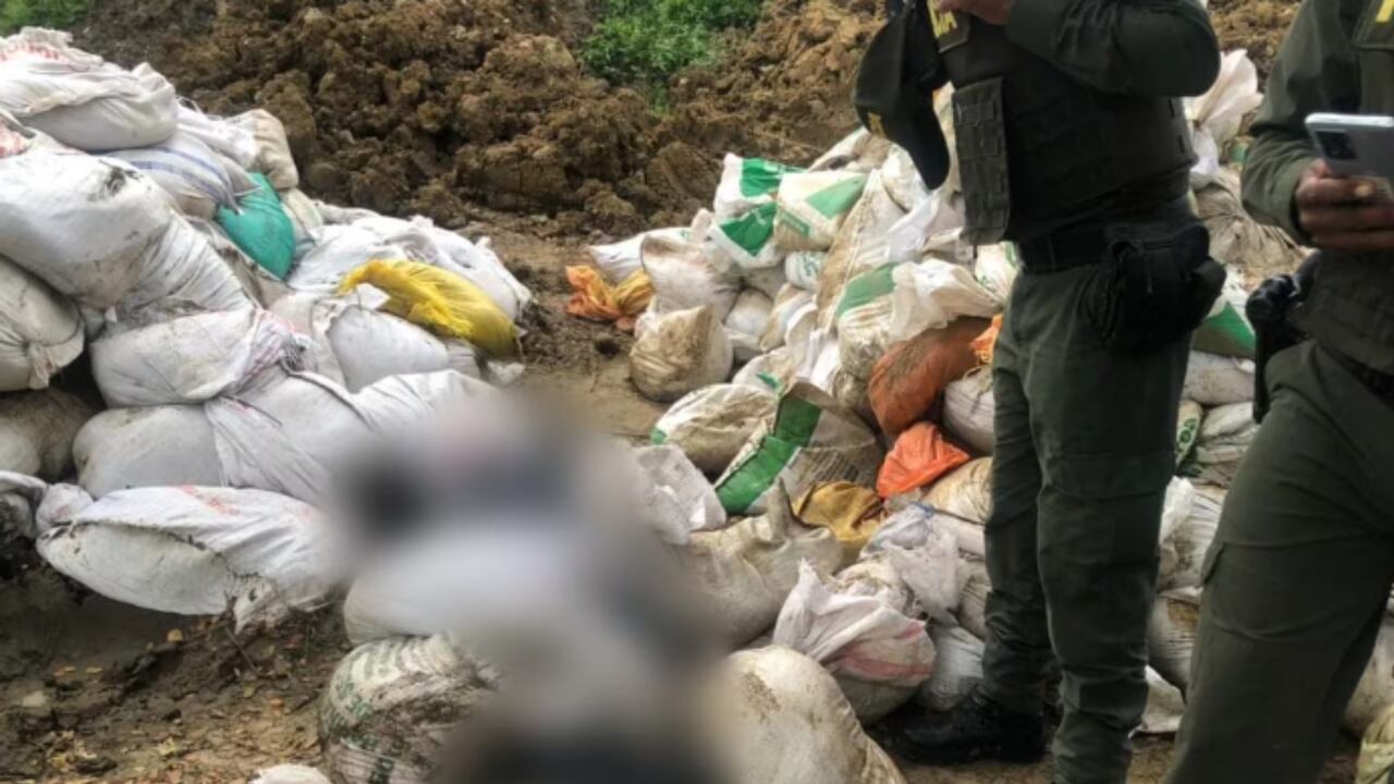 Los tres cuerpos fueron encontrados en el malecón del río Cauca, en Juanchito. (Imagen de referencia).