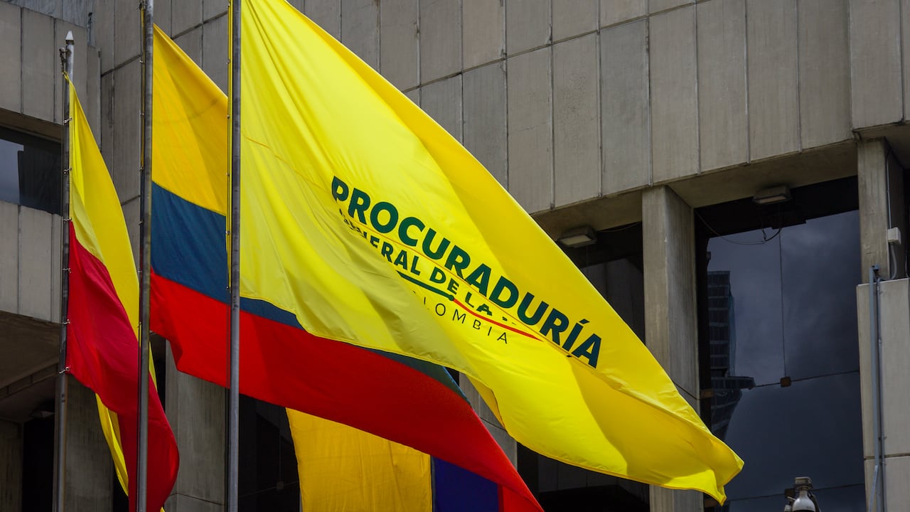 La Procuraduría presentó cargos con el interventor del proyecto de modernización del alumbrado público en el municipio de Barichara, Santander.