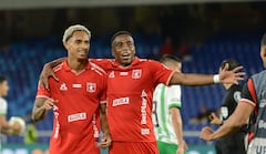 Momentos del encuentro por la fecha 6 del Grupo A de los cuadrangulares semifinales del segundo semestre de la Liga Colombiana 2025, entre América de Cali y Atlético Nacional.