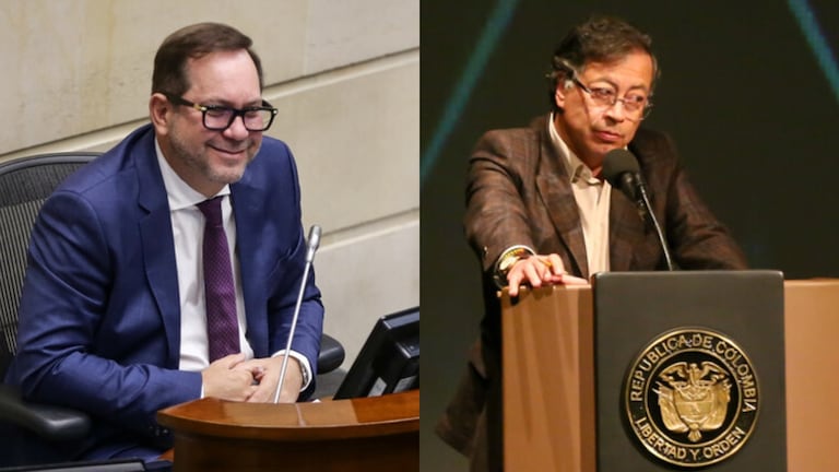 De izquierda a derecha: Lidio García y Gustavo Petro.
