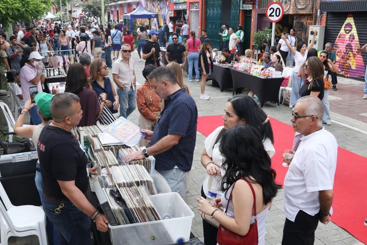 Barrio Obrero se transforma en una galería a cielo abierto con más de 50 murales y 12 esculturas