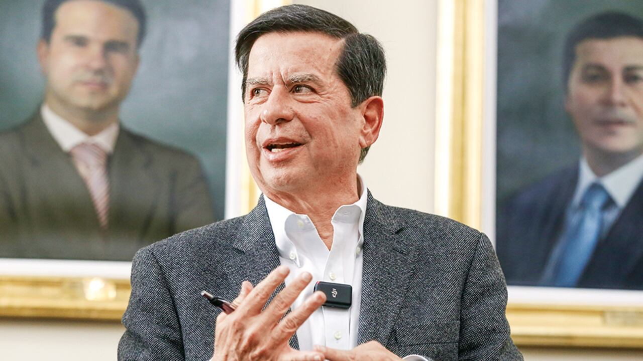 Juan Fernando CristoMinistro del Interior