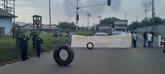 Vías cerradas en ambos sentidos en Yumbo por inconformidad con tarifas del transporte