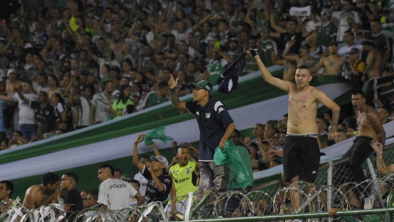 Deportivo Cali América en el estadio de Palmaseca