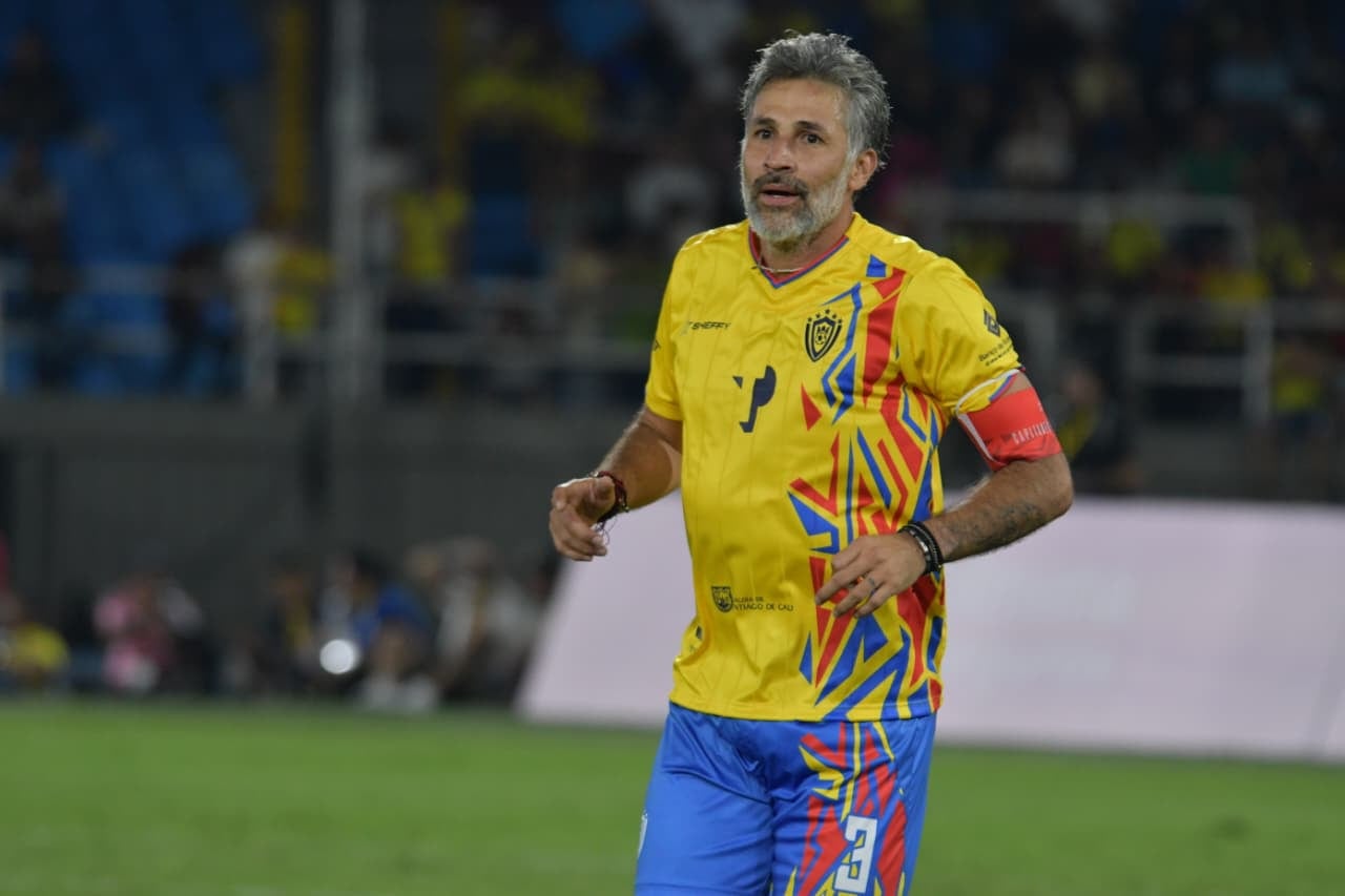 Mario Alberto Yepes en su partido de despedida.