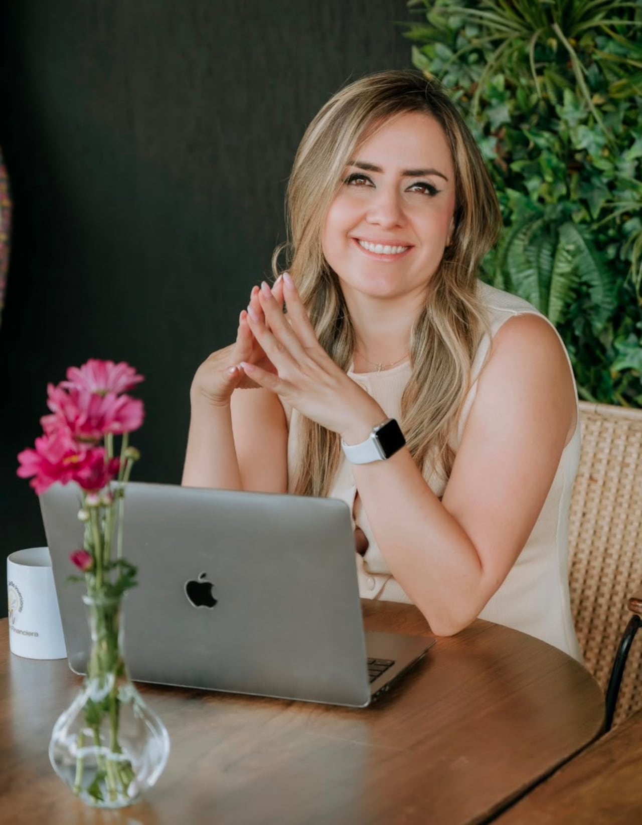 Angélica María Garzón, directora de la compañía Garbo Seguros.