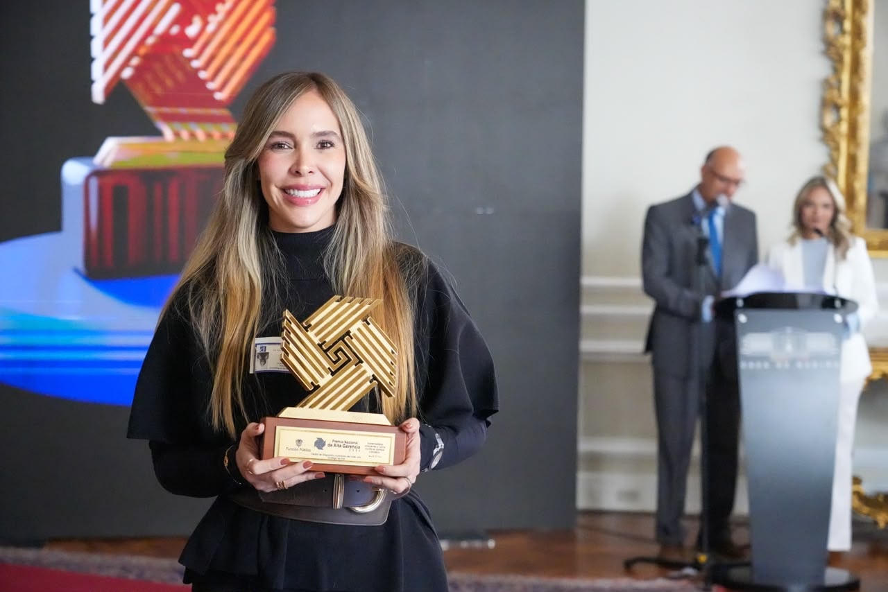 La empresa estatal enRuta, encargada de la prestación de servicios de tránsito en Cali, recibió dos reconocimientos en el Premio Nacional de Alta Gerencia 2025.