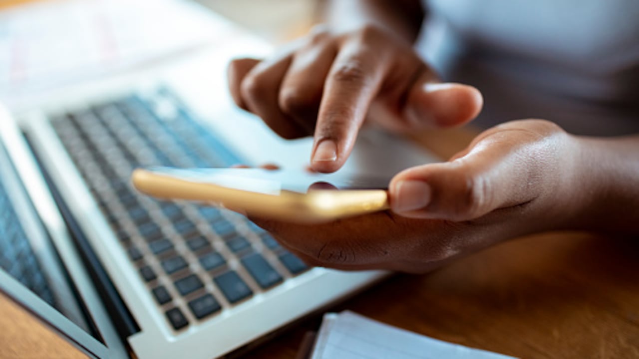 Las aplicaciones para manejar dinero se han convertido en una parte fundamental para los colombianos.