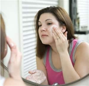 Hay que desmaquillarse todas las noches así de pereza.