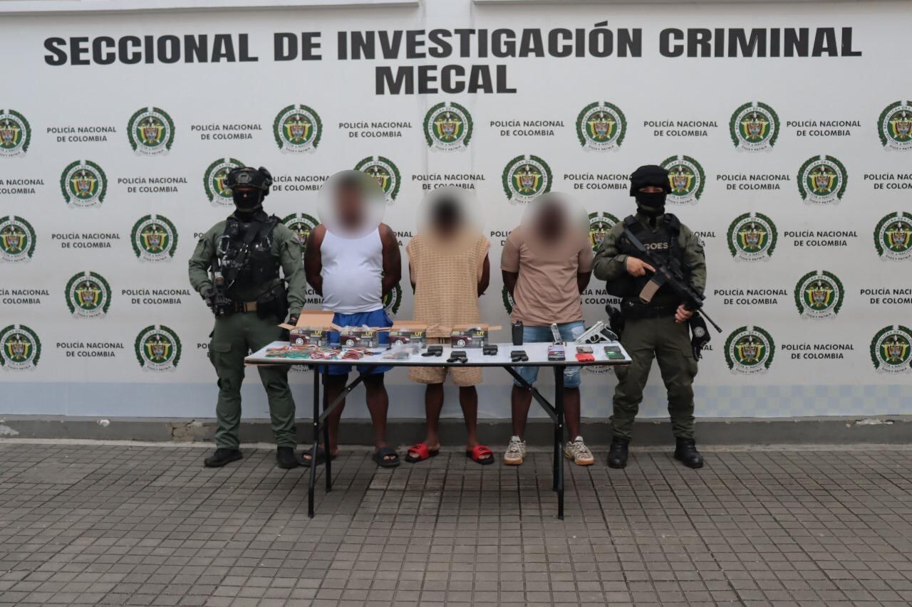 Estas pres personas fueron capturadas por su presunta participación en el atentado de Los Lagos en mayo.